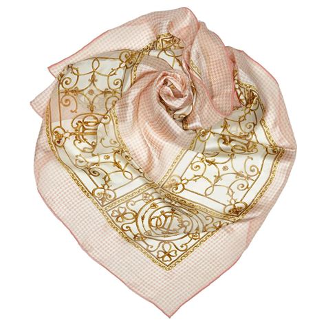 foulard soie femme dior